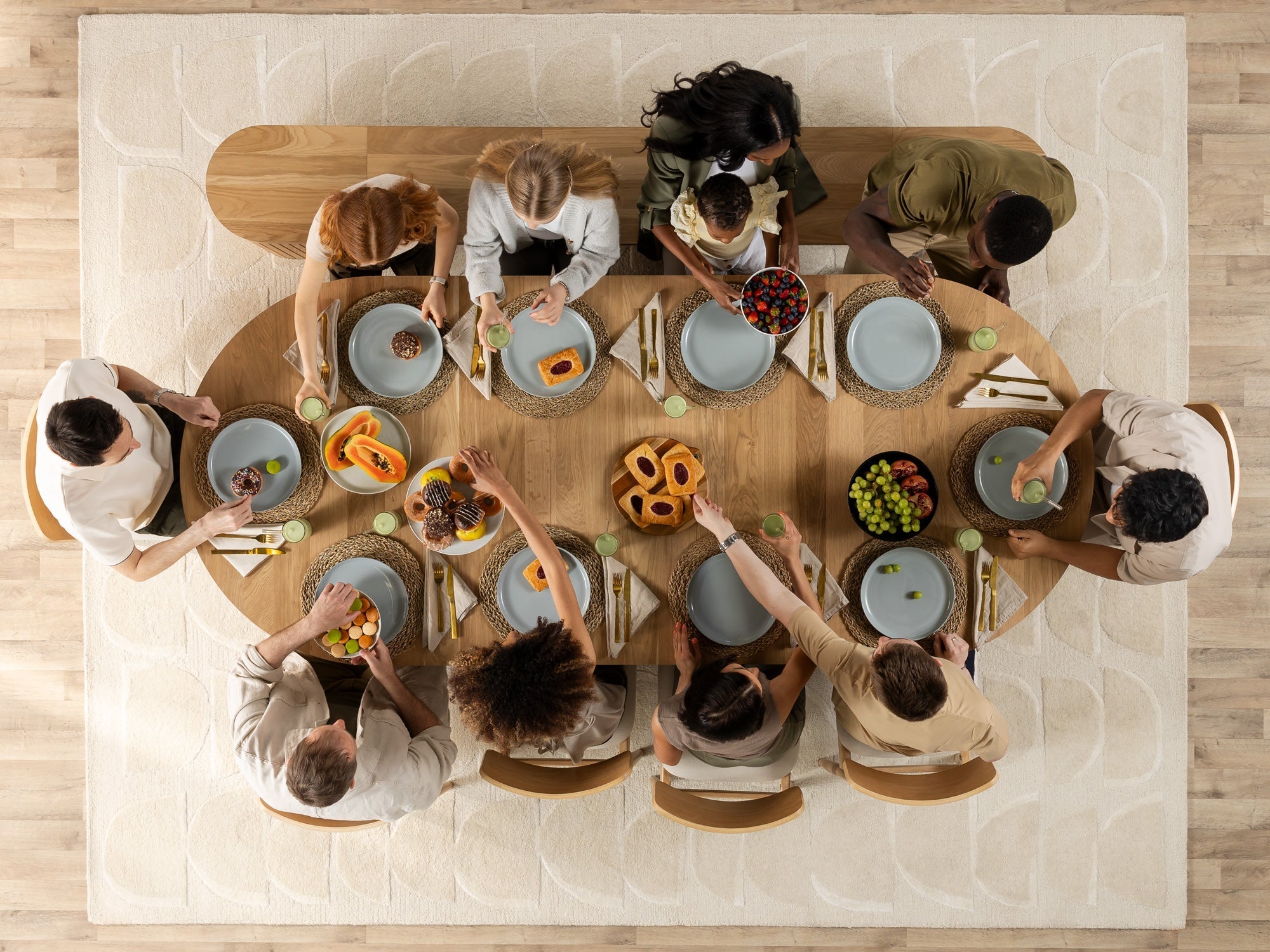 Banc extensible courbé pour table ronde, jusqu’à 4 places, chêne scandinave — vue 11