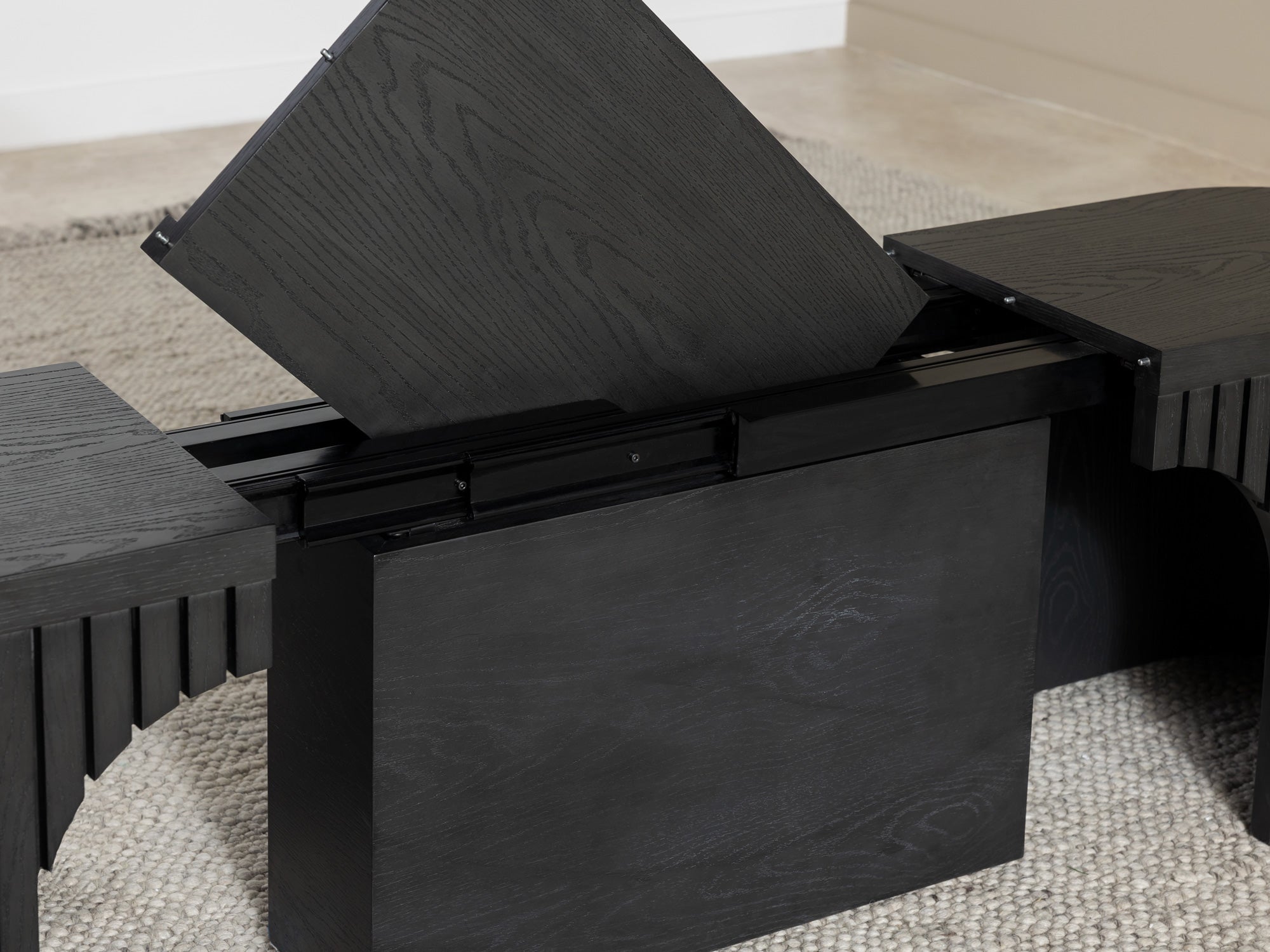 Banc extensible courbé pour table ronde, jusqu’à 4 places, hickory fumé — vue 13