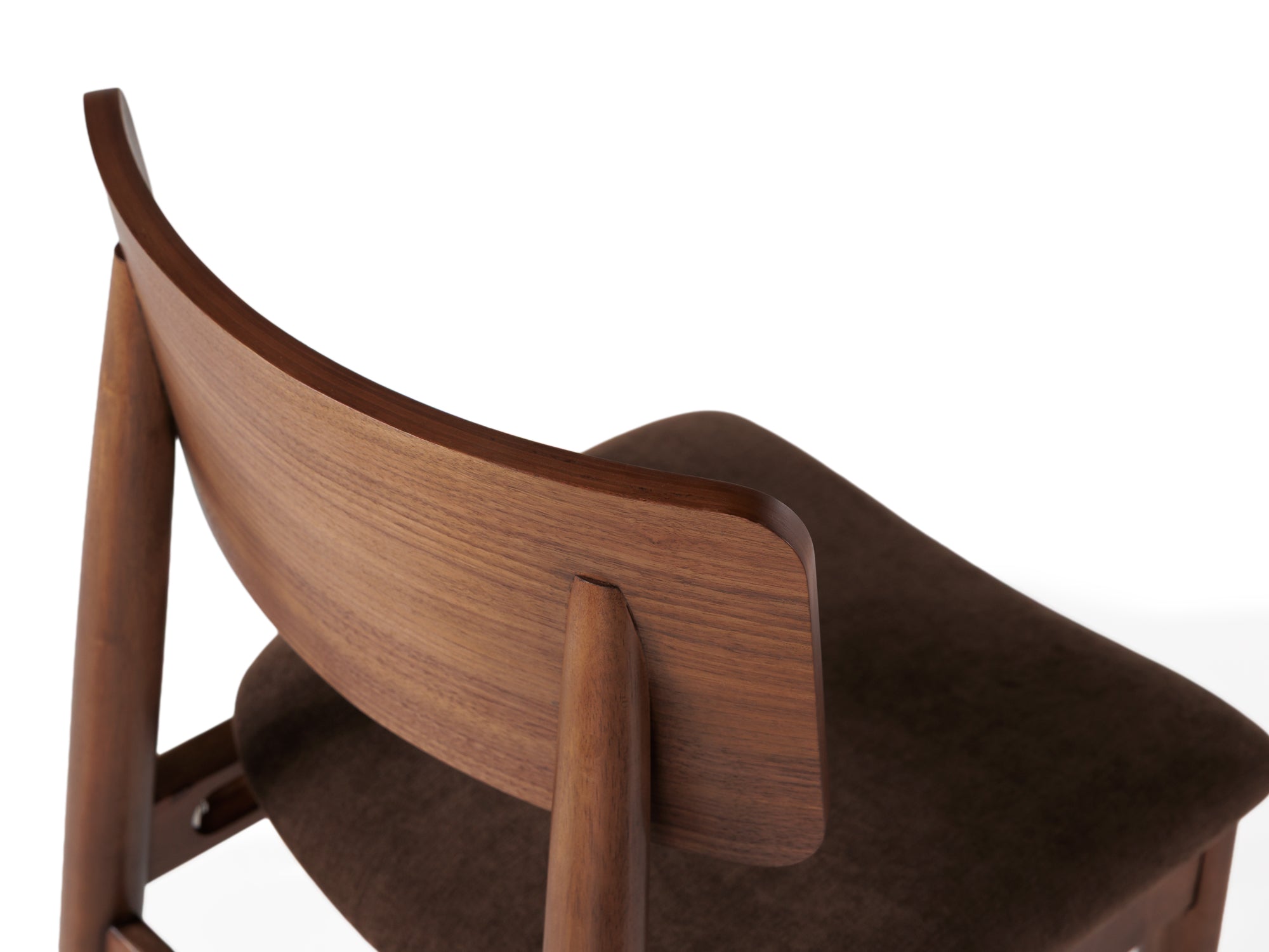 Chaise de salle à manger à dossier enveloppant, noyer brun — vue 6