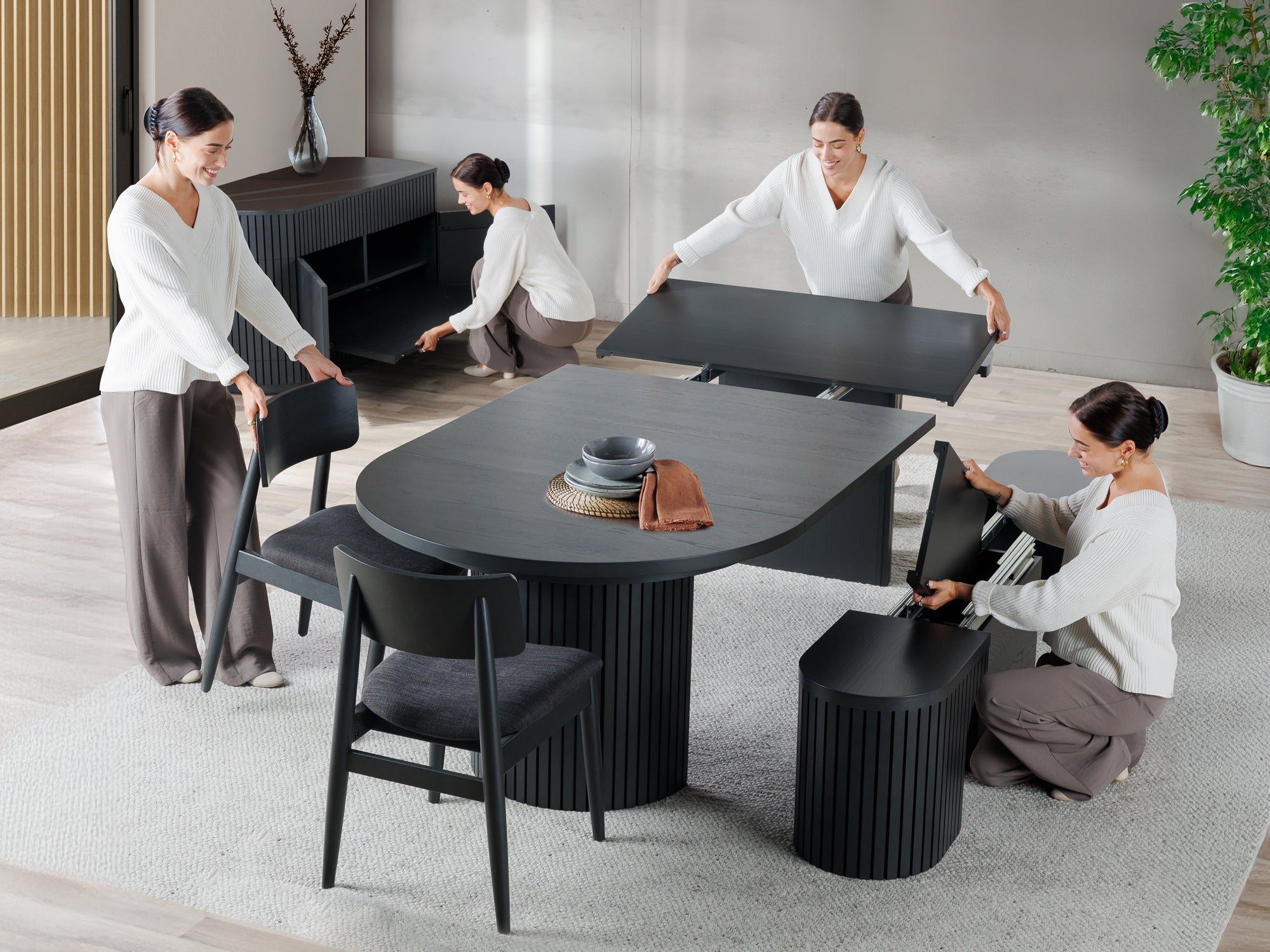 Table ronde extensible en bois, ovale jusqu’à 10 personnes, hickory fumé — vue 13