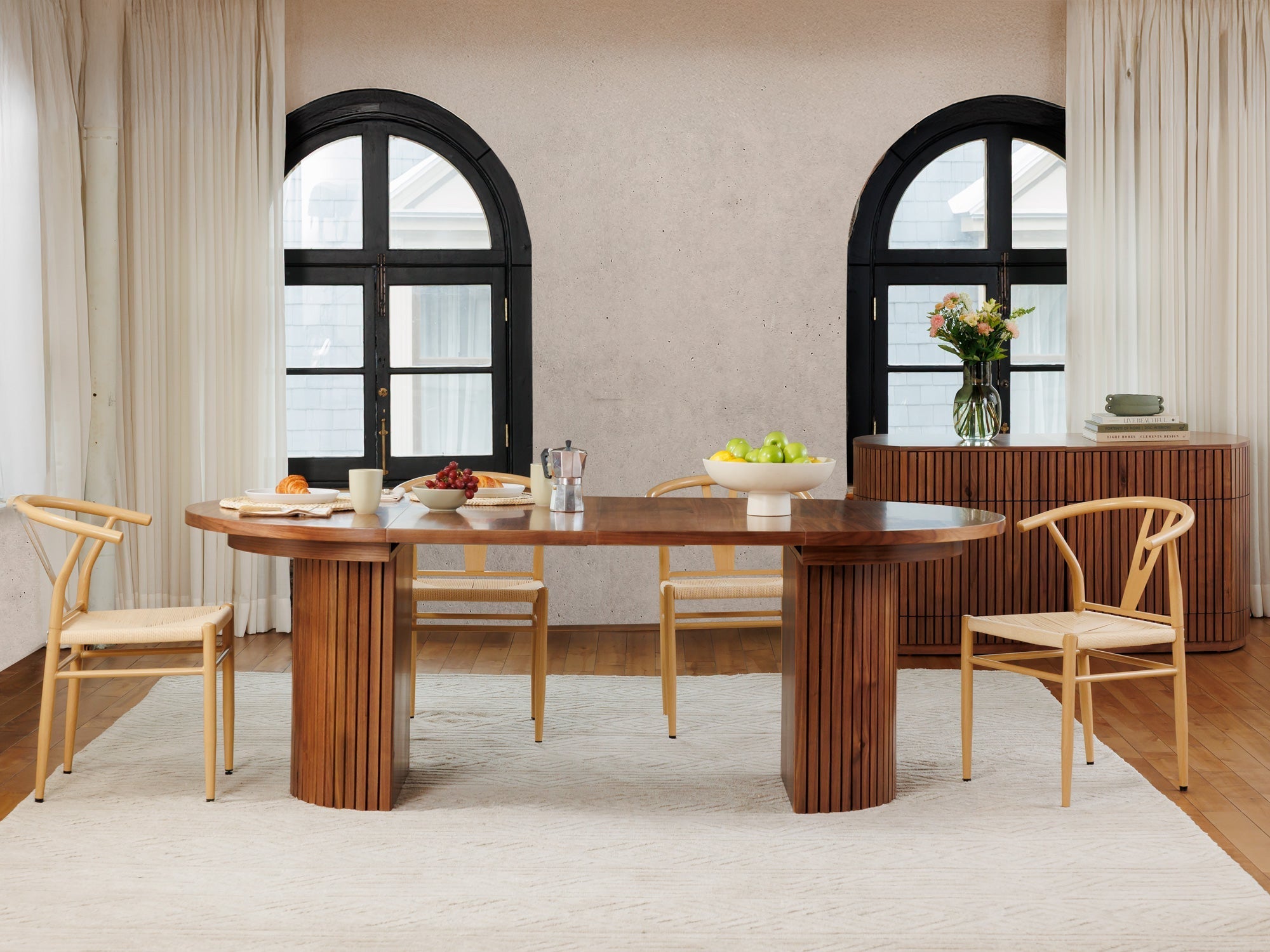 Table ronde extensible en bois, ovale jusqu’à 10 personnes, noyer brun — vue 10