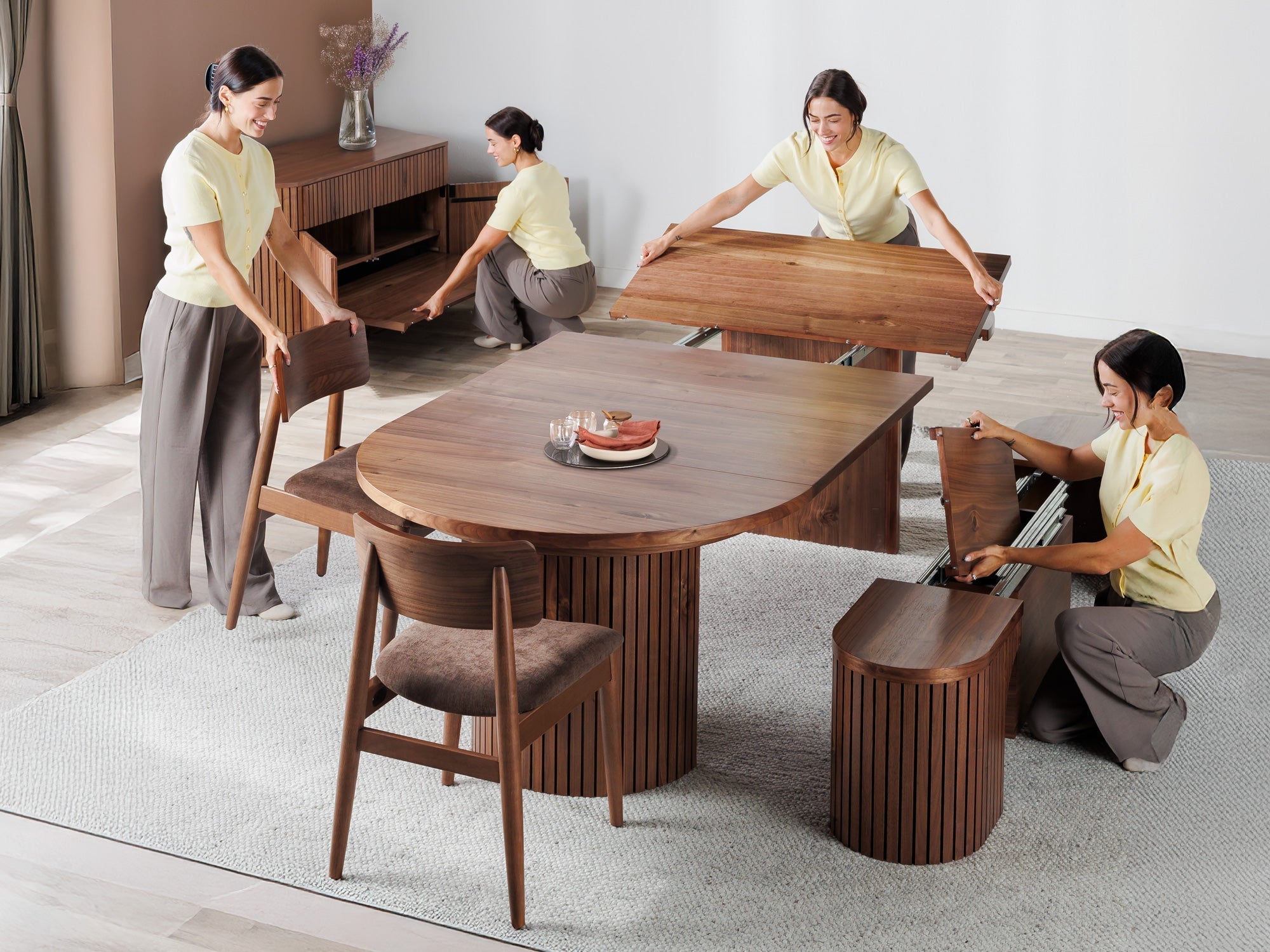 Table ronde extensible en bois, ovale jusqu’à 10 personnes, noyer brun — vue 15