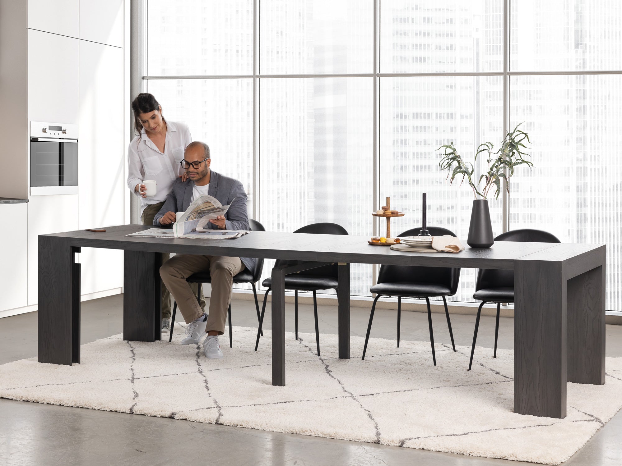 Table extensible en bois, de 4 à 12 personnes, hickory fumé — vue 12